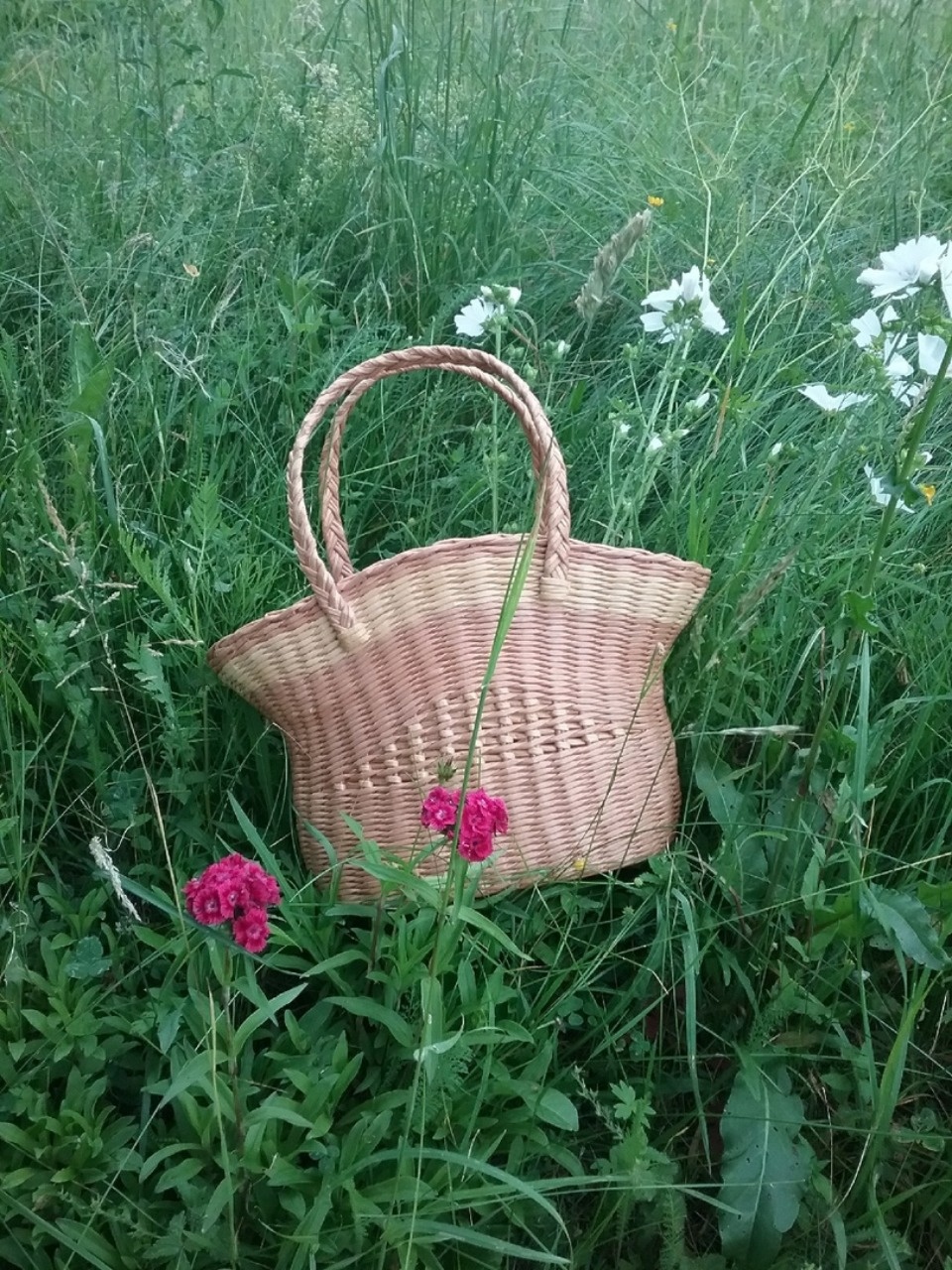 Плетеные мешочки из бумажной лозы выставит на ярмарке «ART-ель» мастер Ирина Губанова