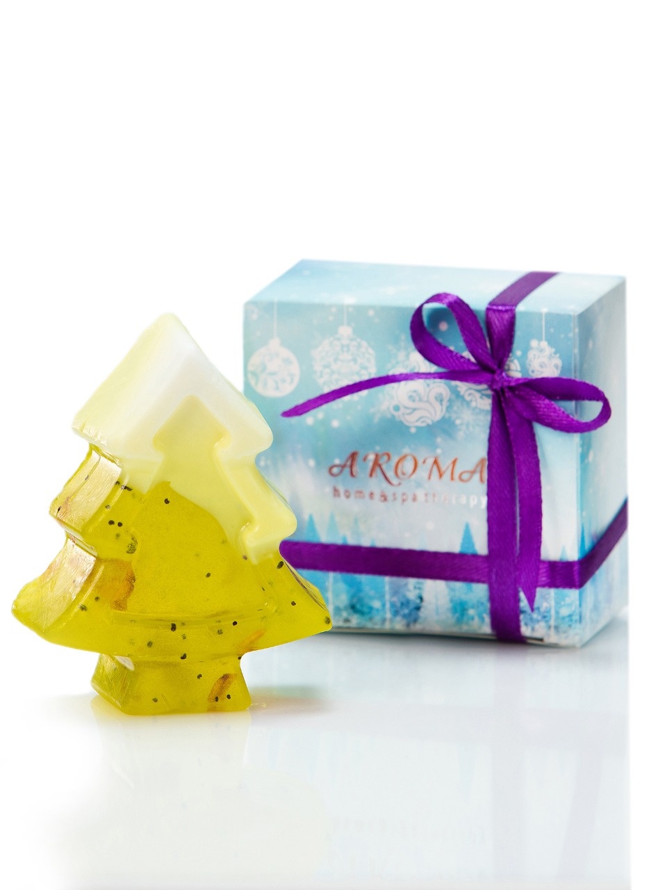 Мыло в форме елочек и снежинок от мастера Ирины Григорьевой ждет посетителей ярмарки «ART-ель» Мыло в форме елочек и снежинок от мастера Ирины Григорьевой ждет посетителей ярмарки «ART-ель»
