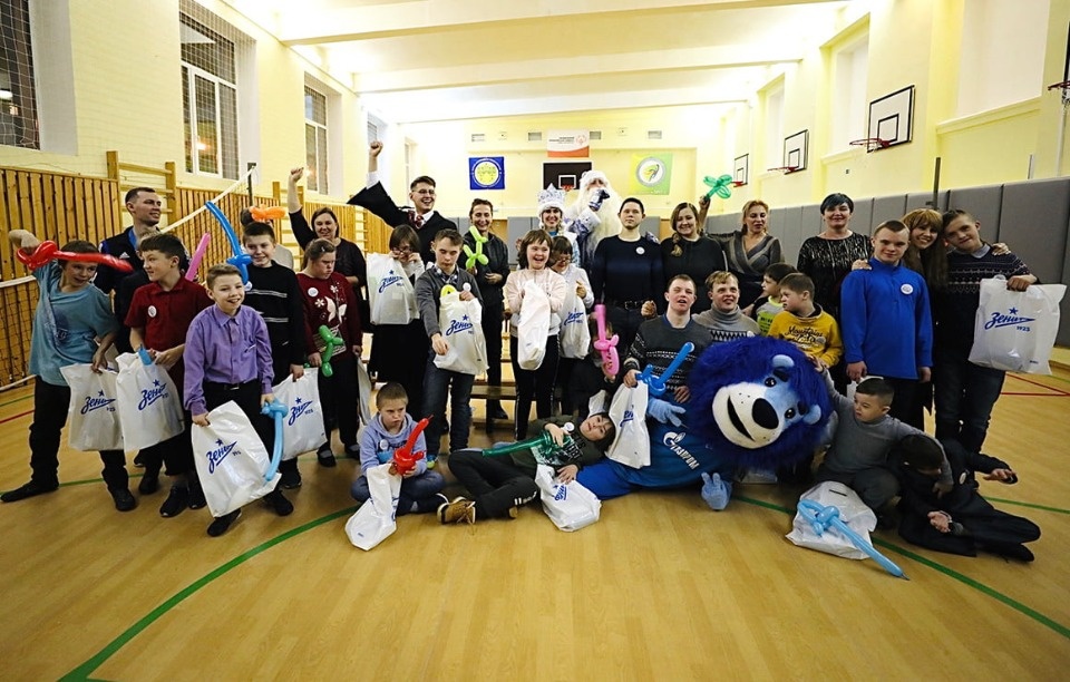 Футболисты «Зенита» приедут в гости к псковским детям