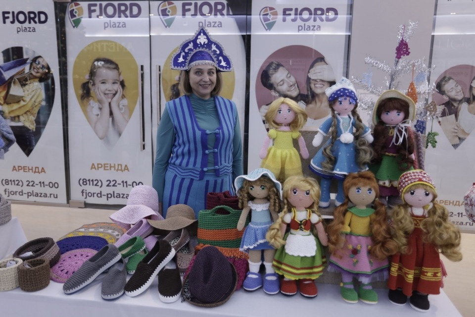 Все мастера ярмарки «ART-ель» во «Fjord Plaza» Все мастера ярмарки «ART-ель» во «Fjord Plaza»