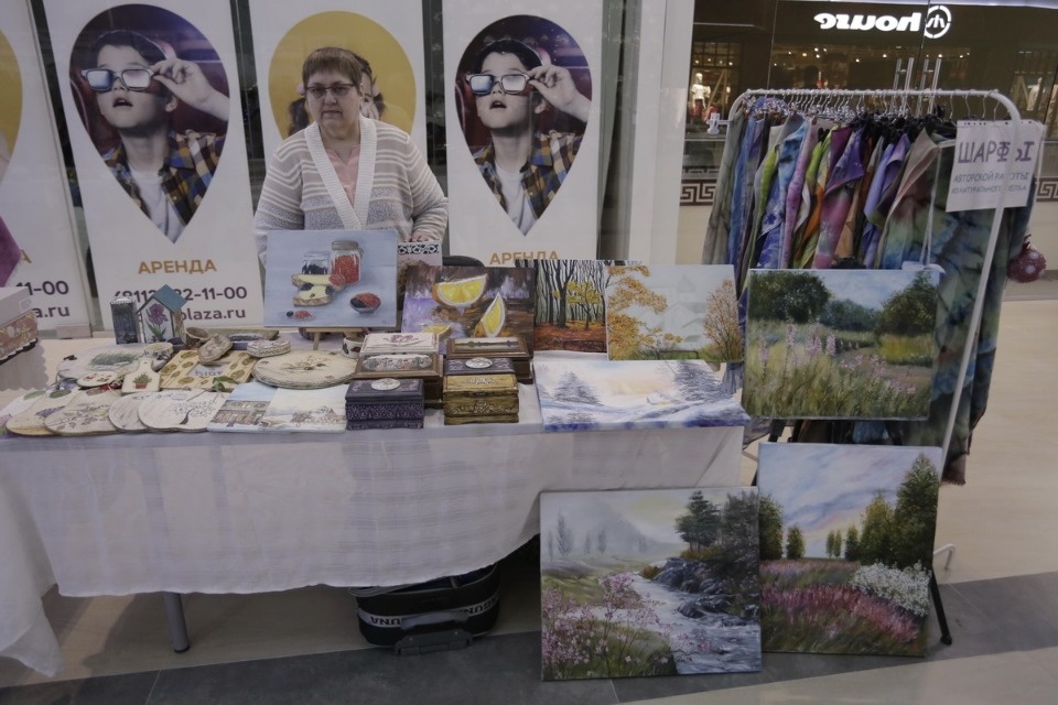 Все мастера ярмарки «ART-ель» во «Fjord Plaza» Все мастера ярмарки «ART-ель» во «Fjord Plaza»