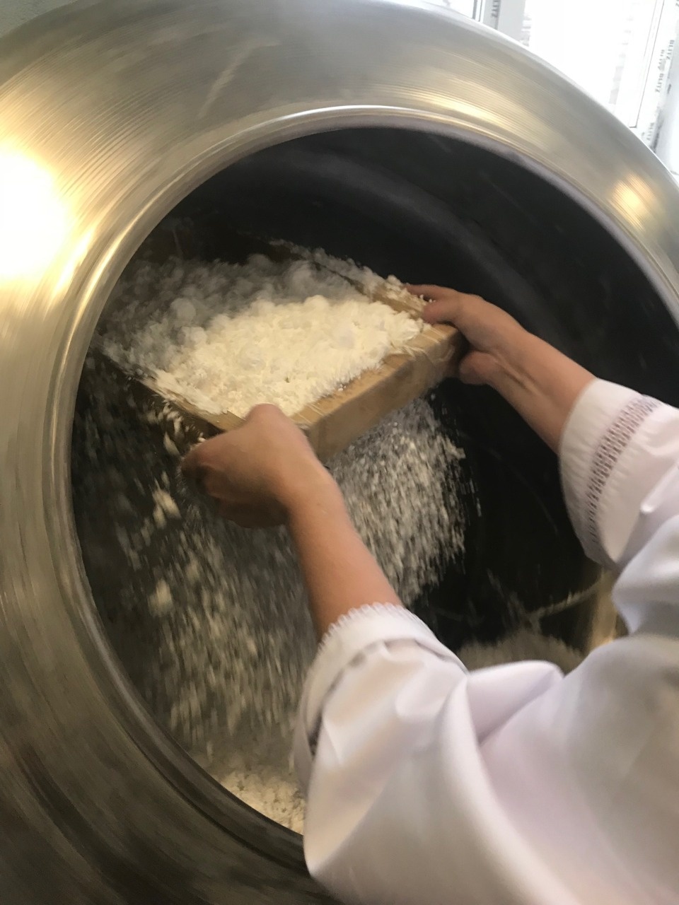 Красногородскую клюкву едят в Магадане