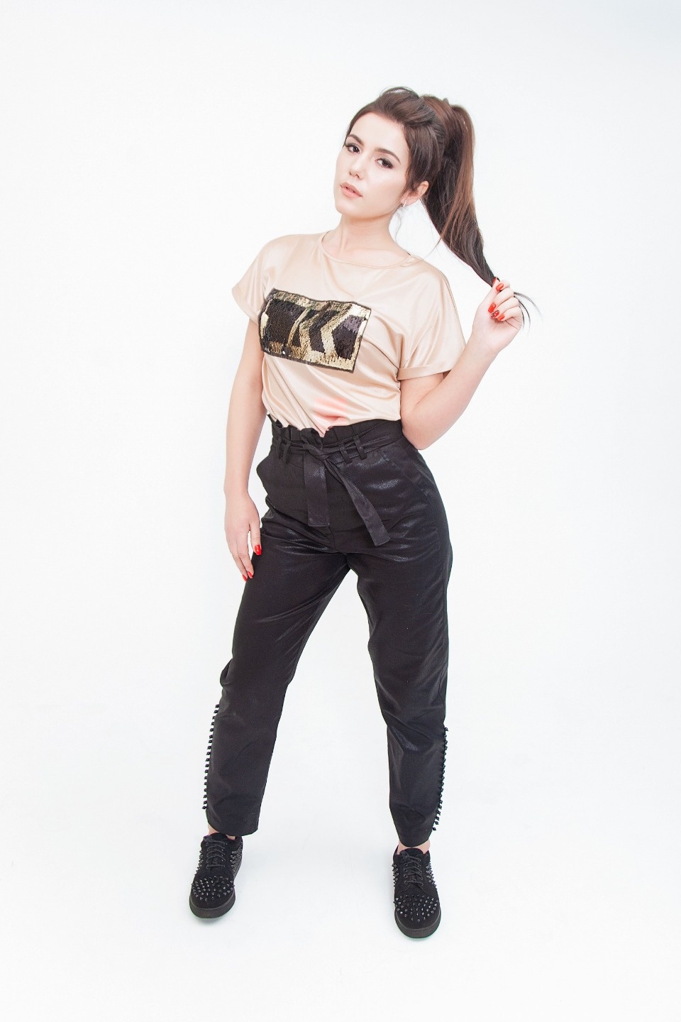 Эффектная девушка