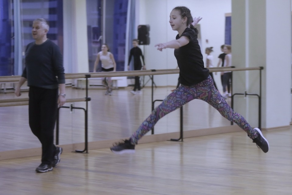 Чемпион СССР, Европы и мира Сергей Шахрай неделю тренировал псковских фигуристов