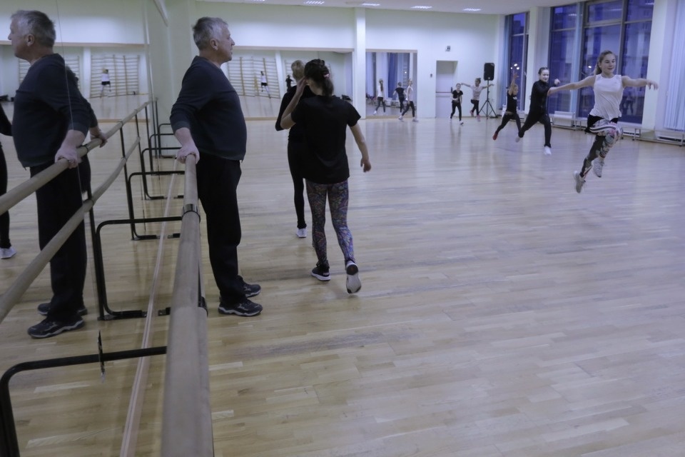 Чемпион СССР, Европы и мира Сергей Шахрай неделю тренировал псковских фигуристов