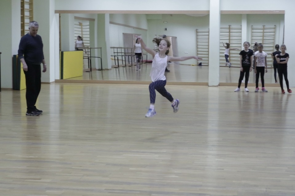 Чемпион СССР, Европы и мира Сергей Шахрай неделю тренировал псковских фигуристов