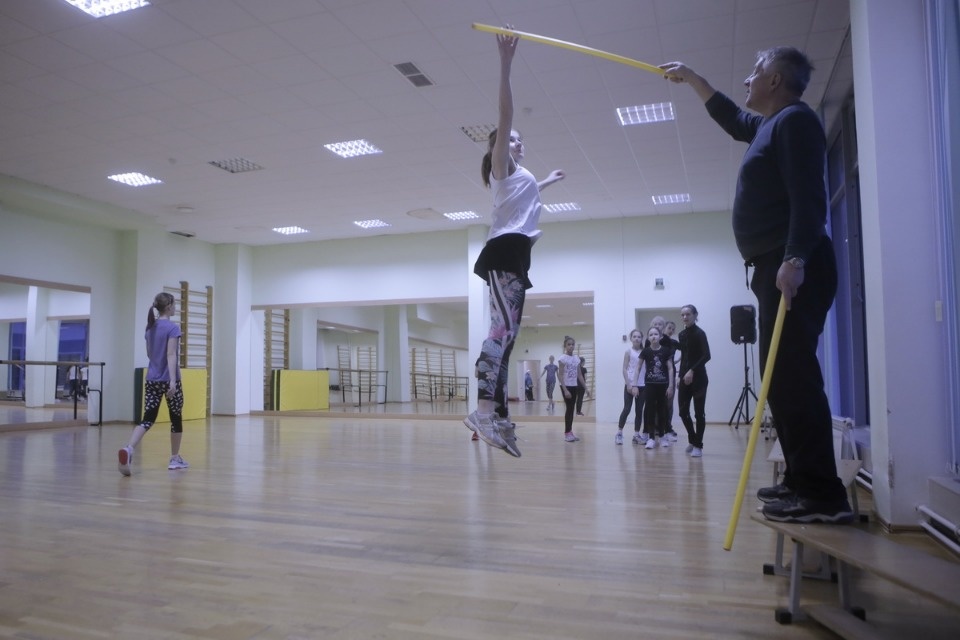 Чемпион СССР, Европы и мира Сергей Шахрай неделю тренировал псковских фигуристов