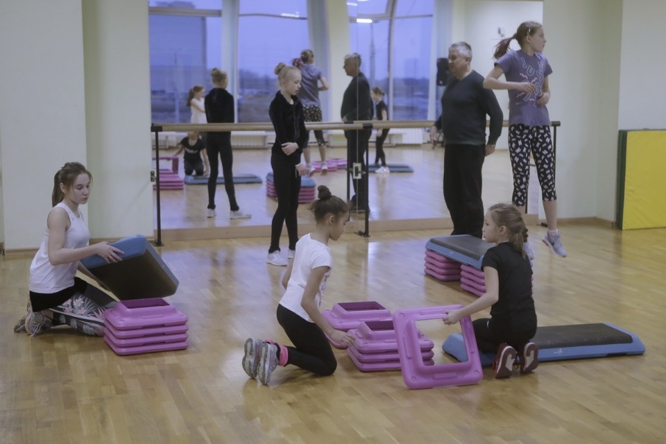 Чемпион СССР, Европы и мира Сергей Шахрай неделю тренировал псковских фигуристов