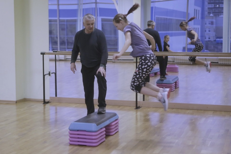 Чемпион СССР, Европы и мира Сергей Шахрай неделю тренировал псковских фигуристов