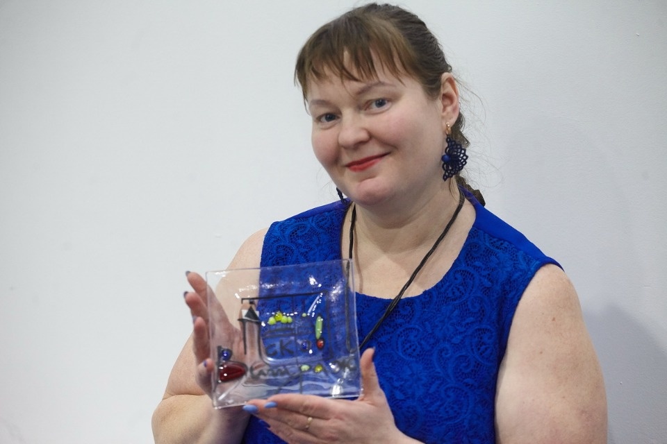 Первый день работы ярмарки «ART-ель» в «Простории» 