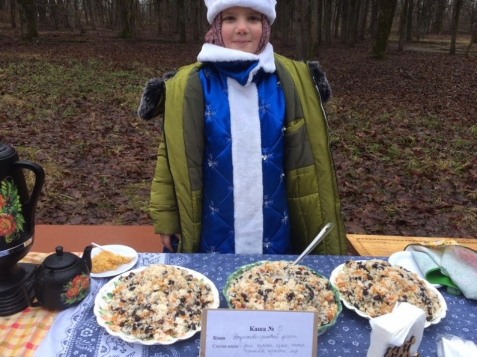 В Порхове на гастрономическом фестивале признали самой вкусной кашу из чечевицы В Порхове на гастрономическом фестивале признали самой вкусной кашу из чечевицы