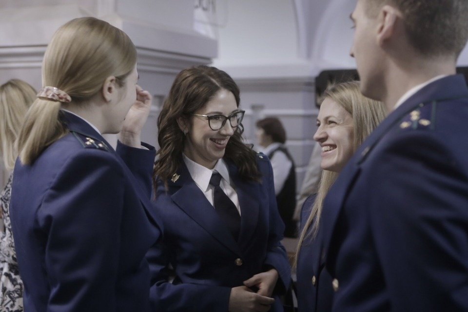 Михаил Ведерников поздравил сотрудников прокуратуры с профессиональным праздником 