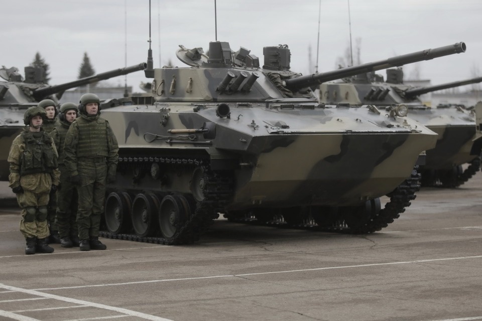 Псковские десантники получили новую боевую технику