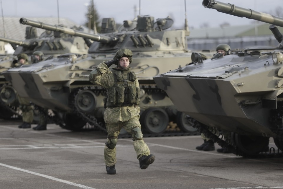 Псковские десантники получили новую боевую технику