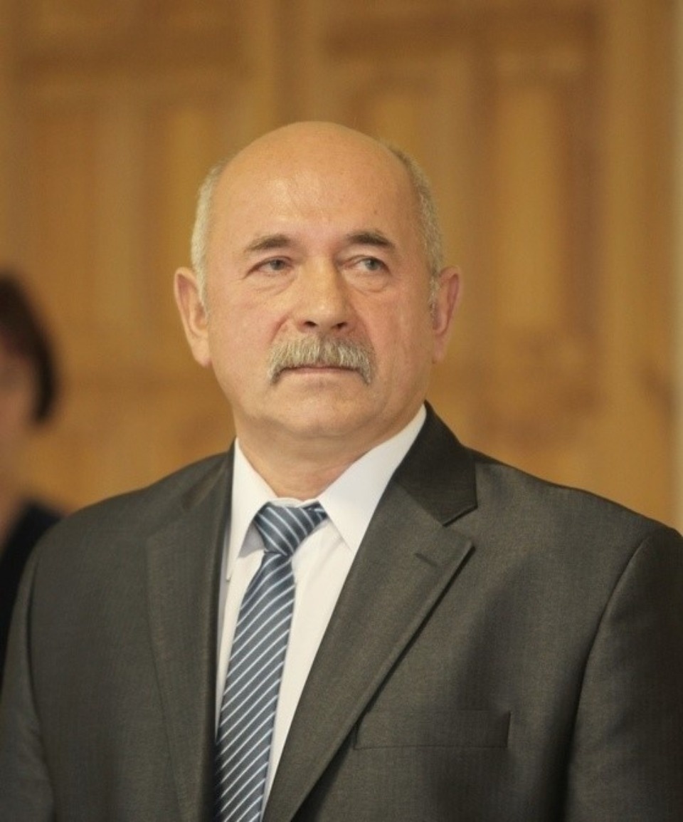 Директором регионального Фонда капремонта станет Виктор Иващенко