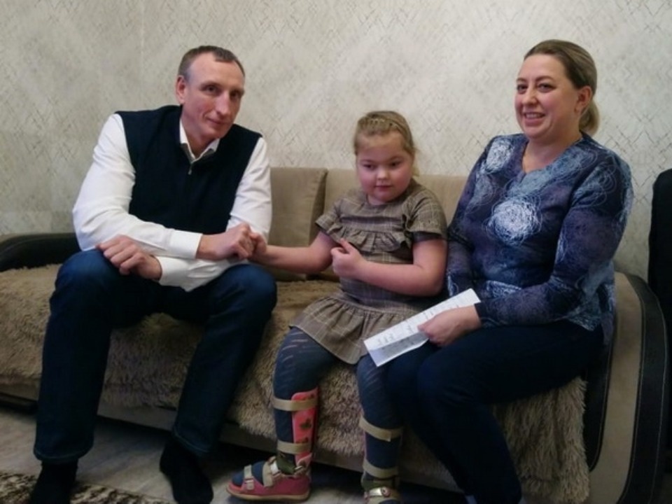 Порховичка Мария Тимофеева получила подарок от Андрея Турчака