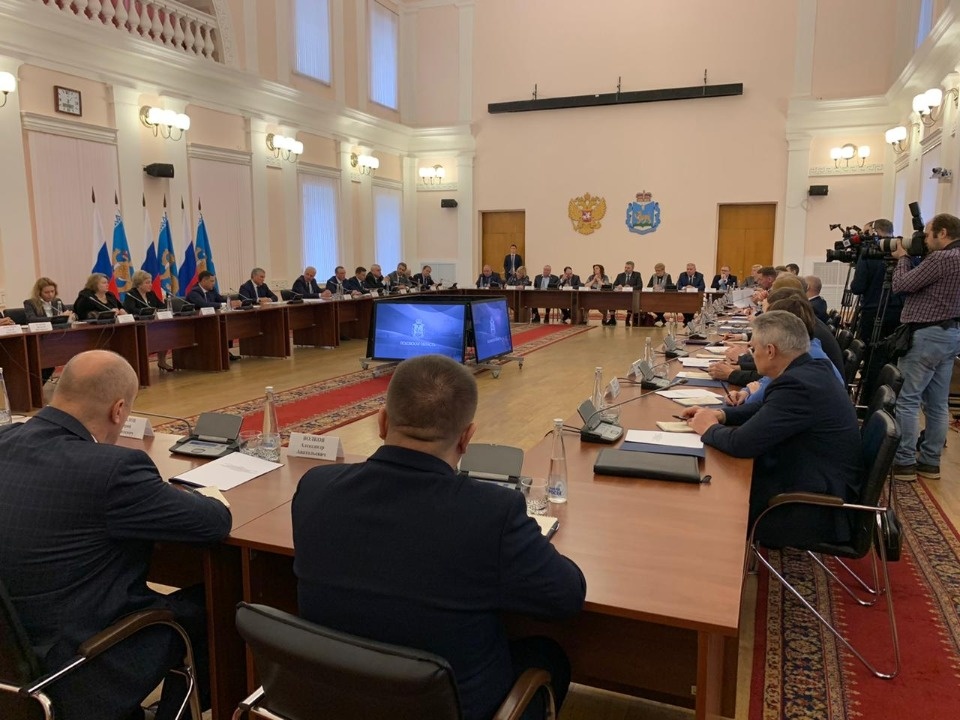 Вопрос упрощенного визового режима обсуждают в Псковской области