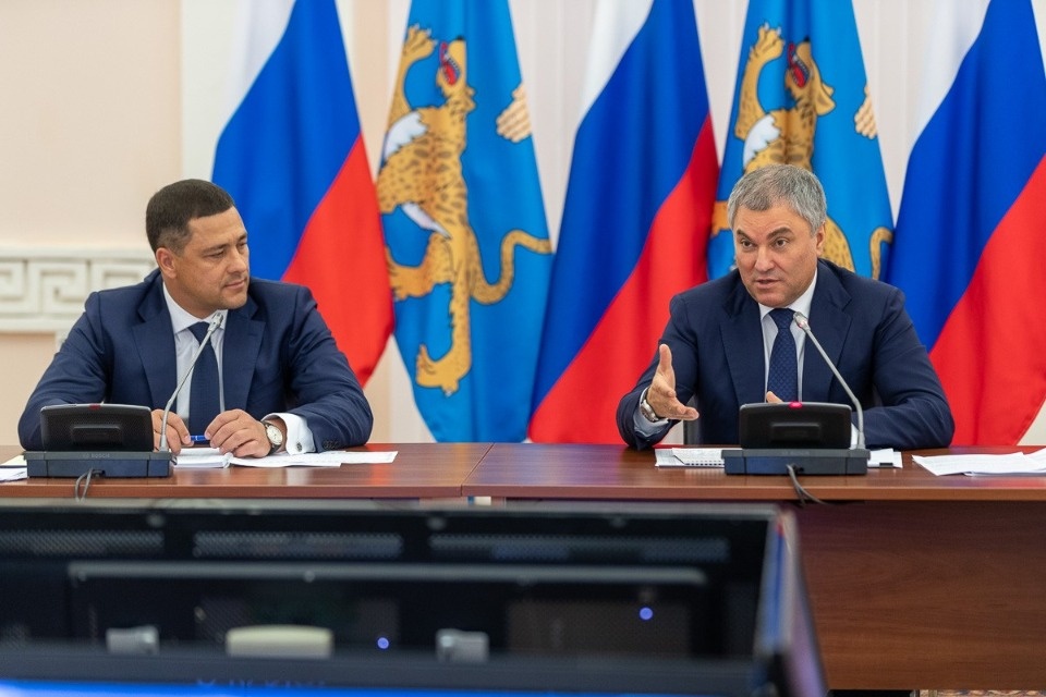 Вячеслав Володин и Михаил Ведерников обсудили реализацию нацпроектов в Псковской области