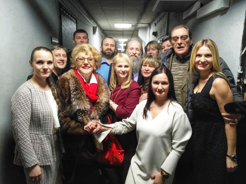 Милош от нас не отходил!  - псковичка рассказала об участии в программе Малахова, посвященной фильму «Холоп» 