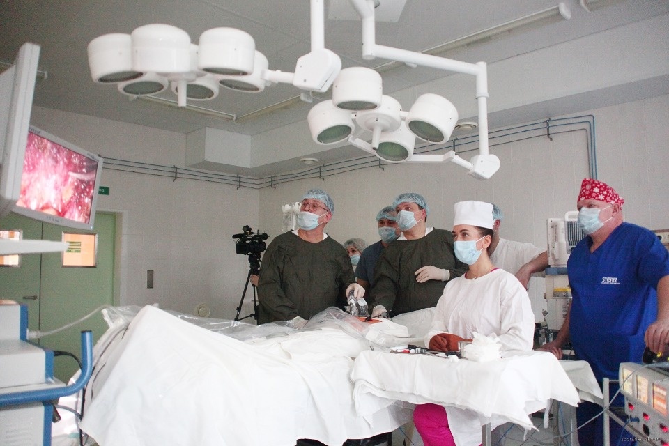 Каждая пятая операция в Псковской областной больнице проводится малоинвазивным способом