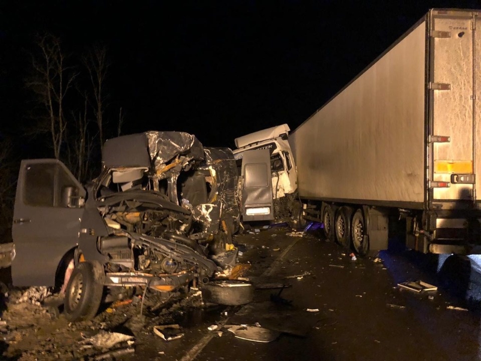 Авария в Пустошкинском районе произошла не из-за обледенения трассы