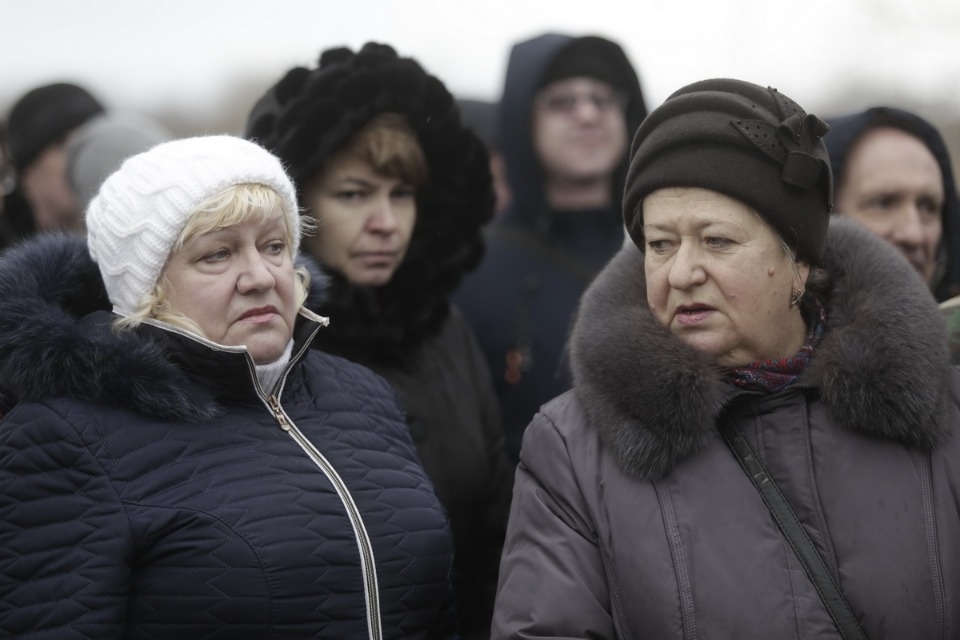 На Аллее Победы в Пскове установили бюсты десантников 6-й роты