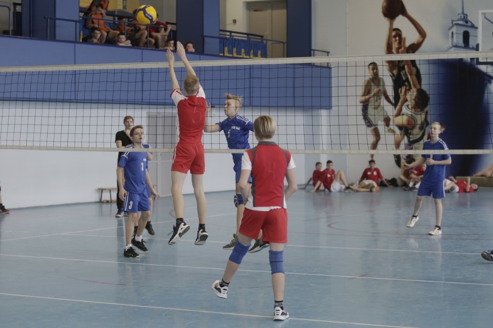 Волейбольный турнир в Пскове среди юных спортсменов