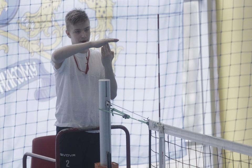 Волейбольный турнир в Пскове среди юных спортсменов