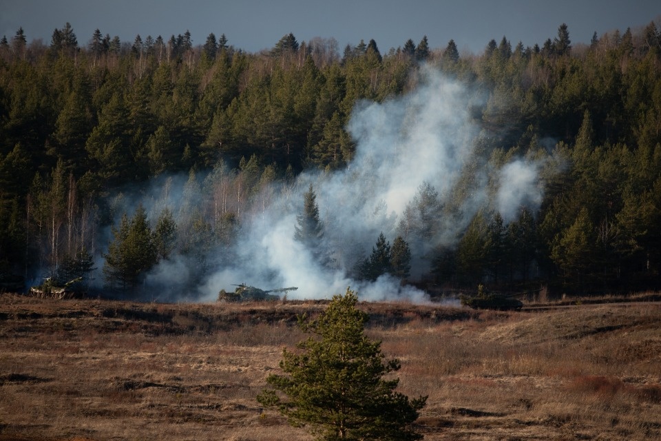 Десантники России и Белоруссии под Псковом блокировали условного противника