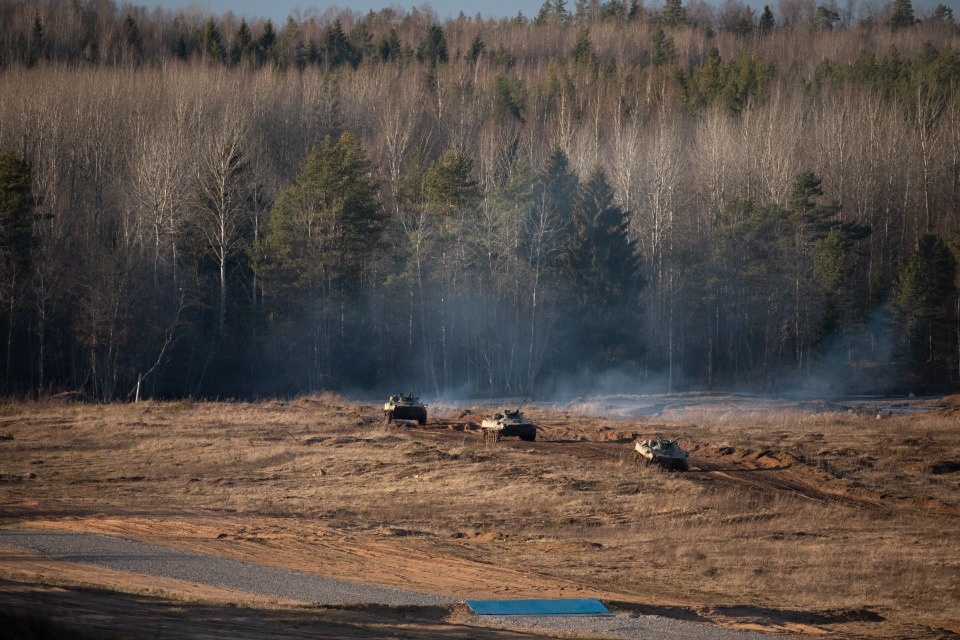 Десантники России и Белоруссии под Псковом блокировали условного противника