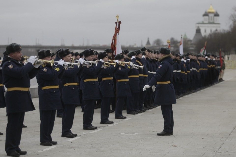Псков празднует День защитника Отечества 