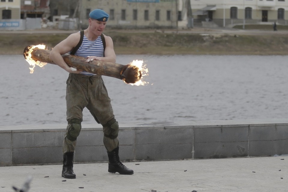 Псков празднует День защитника Отечества 