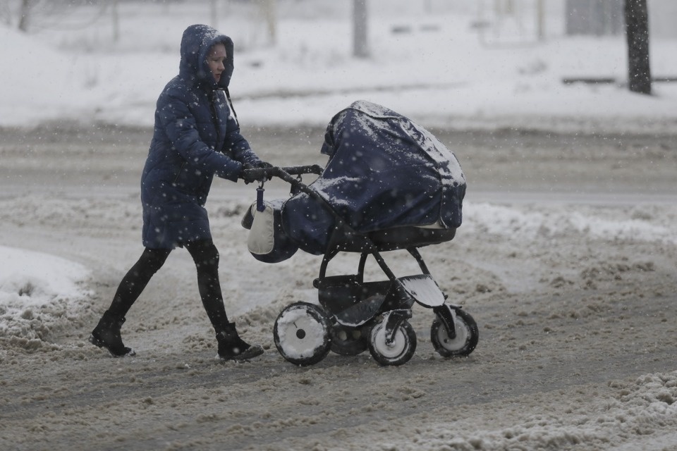 В Пскове неожиданно началась зима