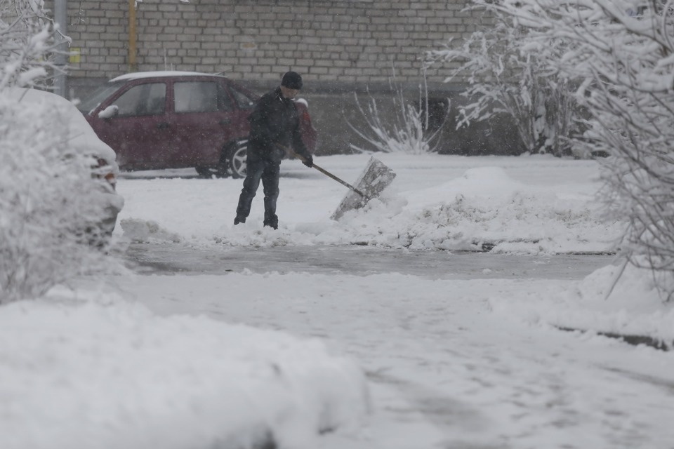 В Пскове неожиданно началась зима
