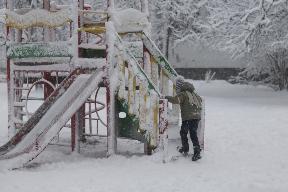 В Пскове неожиданно началась зима