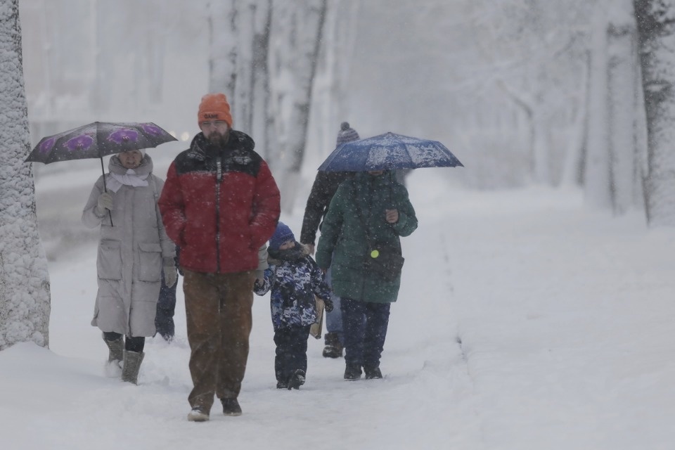 В Пскове неожиданно началась зима