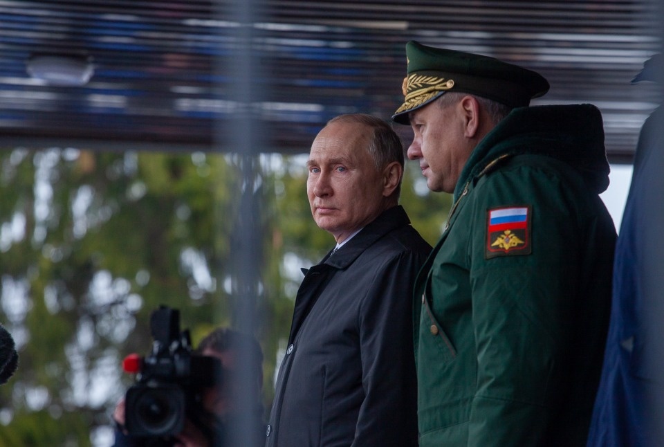 В Пскове с участием президента Путина почтили память бойцов шестой роты