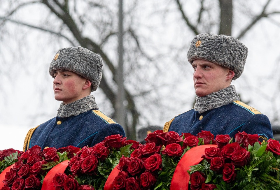 В Пскове с участием президента Путина почтили память бойцов шестой роты