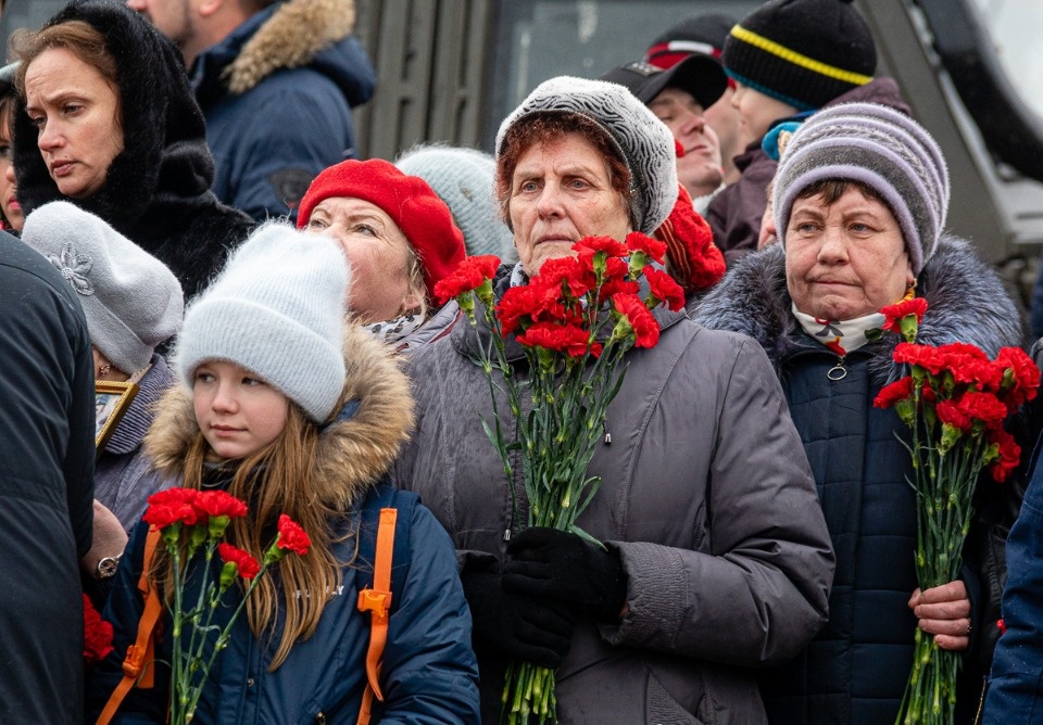 В Пскове с участием президента Путина почтили память бойцов шестой роты