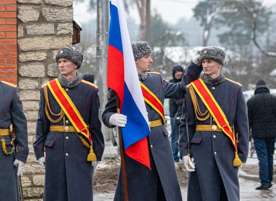 В Пскове с участием президента Путина почтили память бойцов шестой роты
