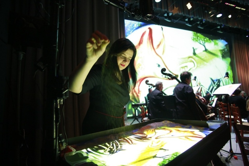 Концерт с песочной анимацией станет традицией - Елизавета Барышникова