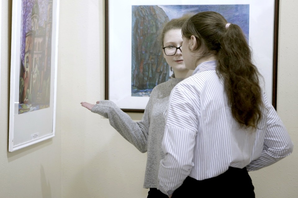 Искусством по коронавирусу