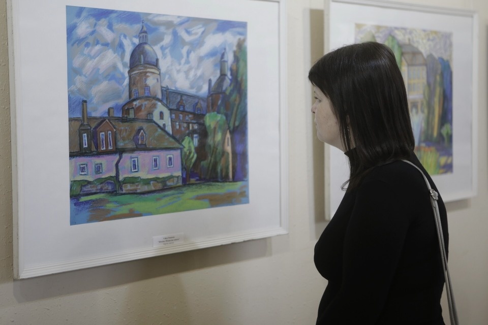 Искусством по коронавирусу