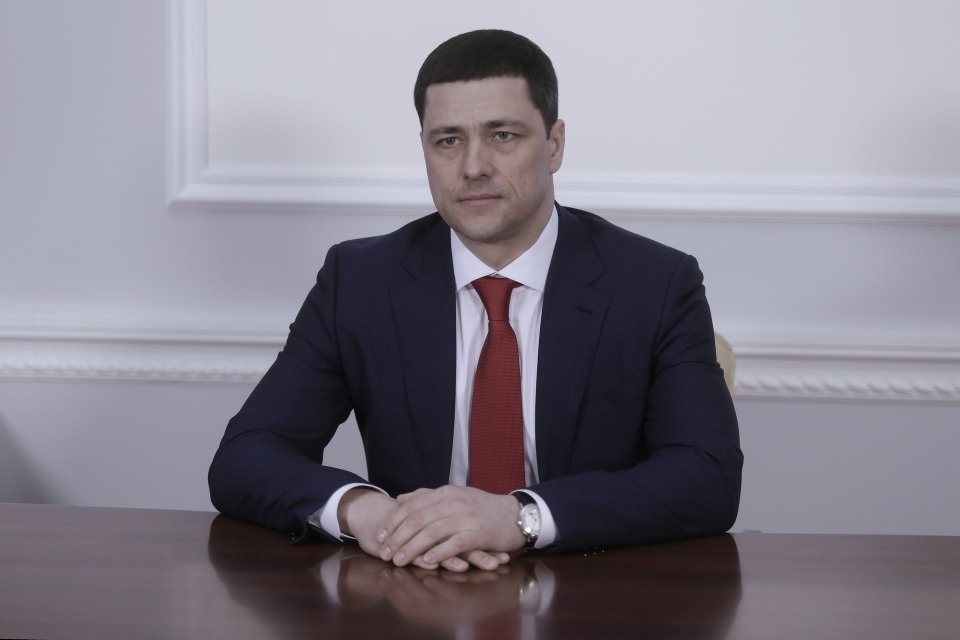 Губернатор Михаил Ведерников ушел на карантин из-за ОРВИ Губернатор Михаил Ведерников ушел на карантин из-за ОРВИ