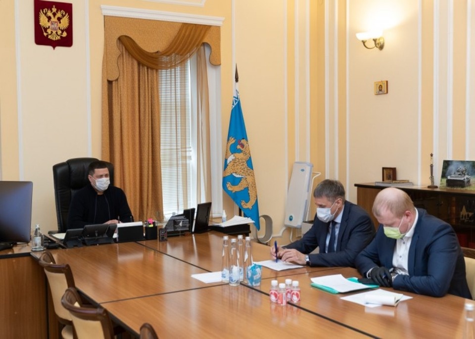 Улицы и автобусные остановки будут дезинфицировать в Псковской области Улицы и автобусные остановки будут дезинфицировать в Псковской области