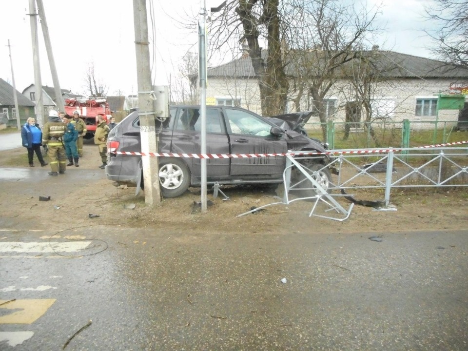 Петербуржец погиб в ДТП в Новоржеве