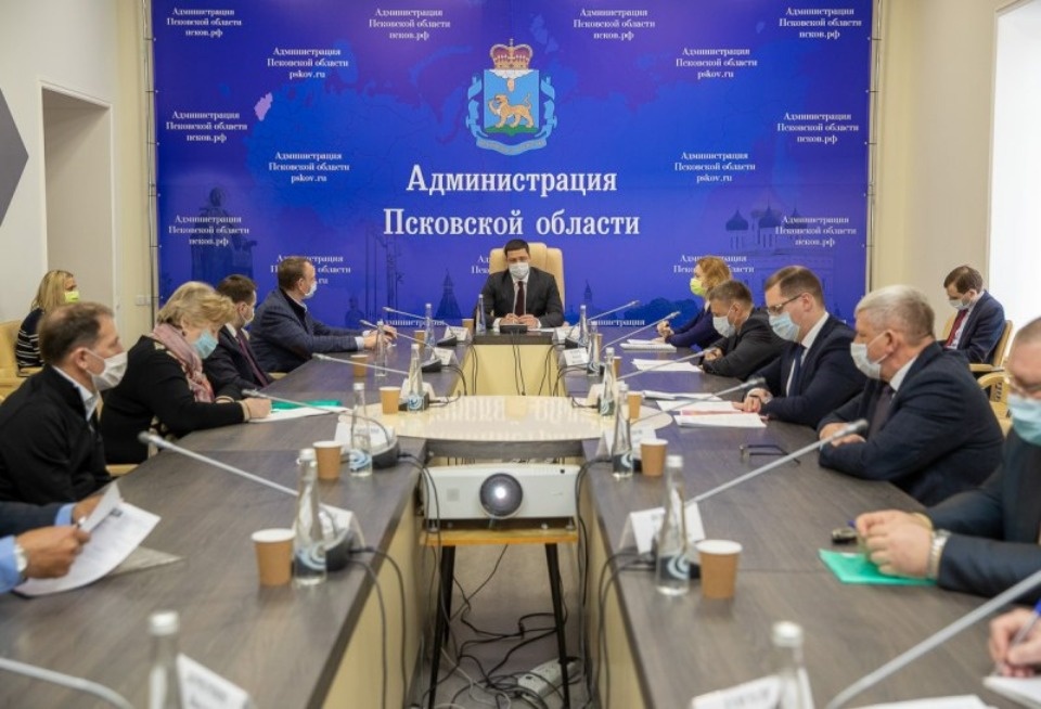 Муниципалитеты в Псковской области закроют в случае появления в них очагов коронавируса