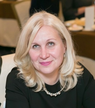 Сидим на чемоданах