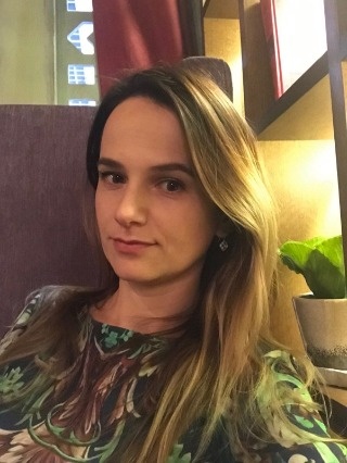 Сидим на чемоданах