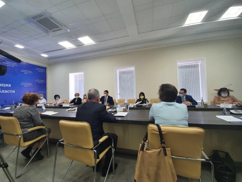 С 6 мая выпуск защитных масок начнёт великолукское предприятие С 6 мая выпуск защитных масок начнёт великолукское предприятие